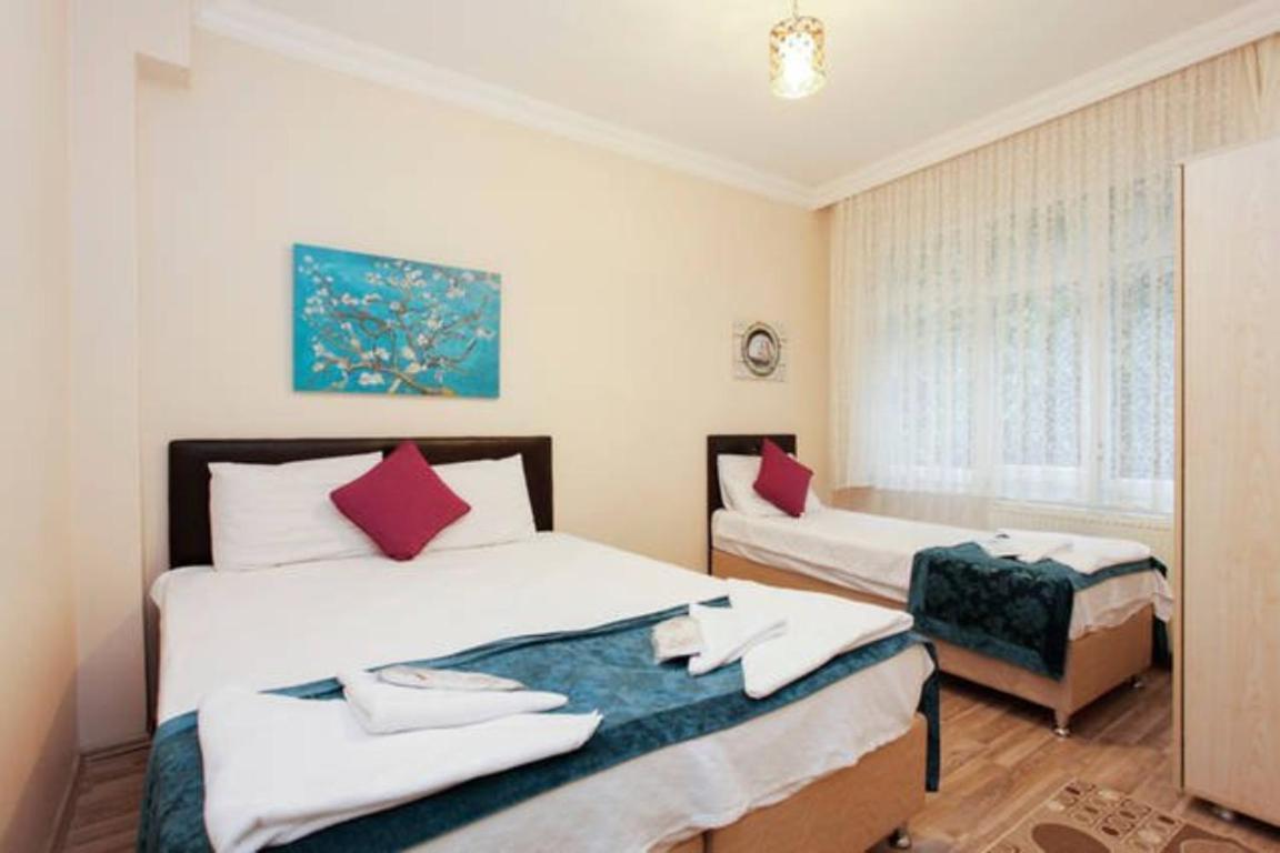 Divan Wooden Guesthouse Istanboel Buitenkant foto